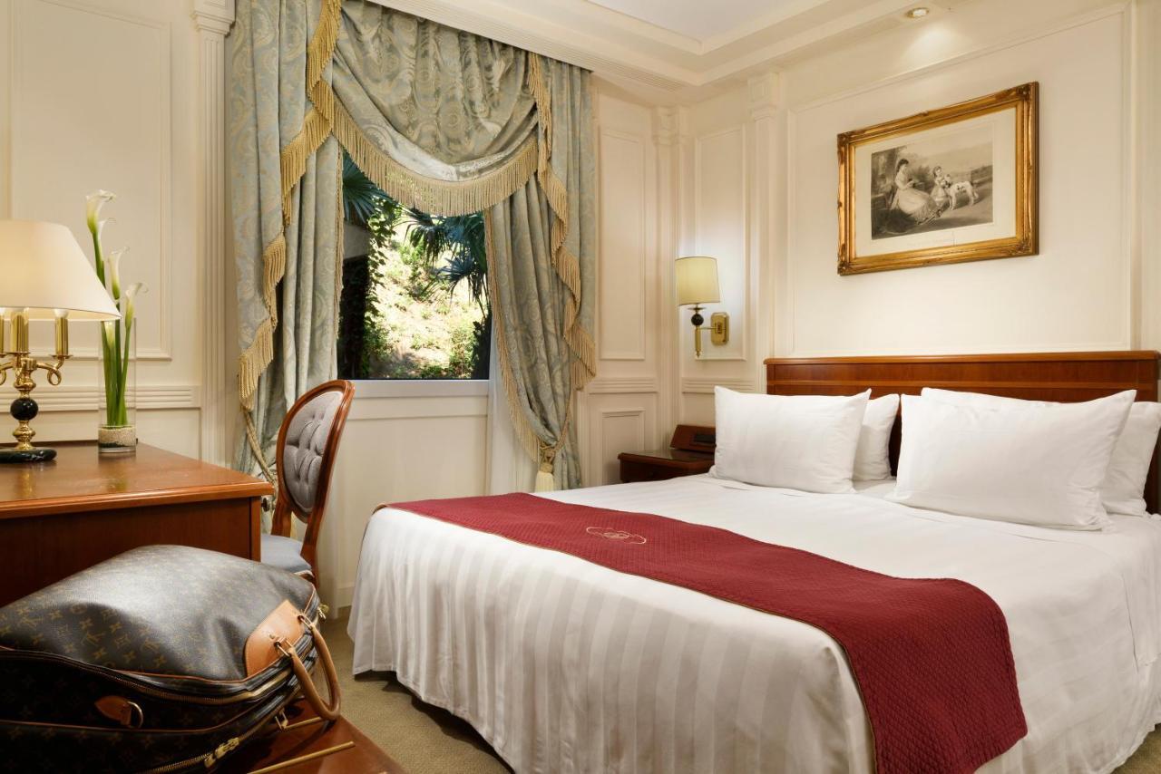 Classic Double or Twin Room